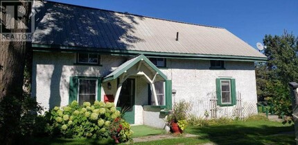 Building Photo - 202 Allens Sideroad