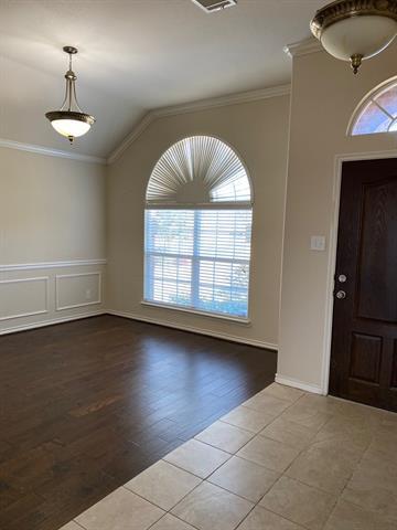 Building Photo - 12811 Greenhaven Dr