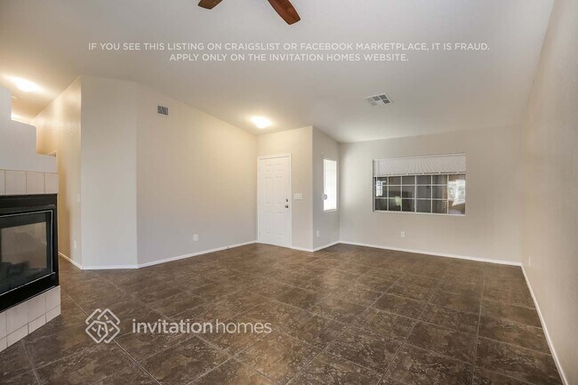 Foto del edificio - 1424 Laughing Larkspur Ave