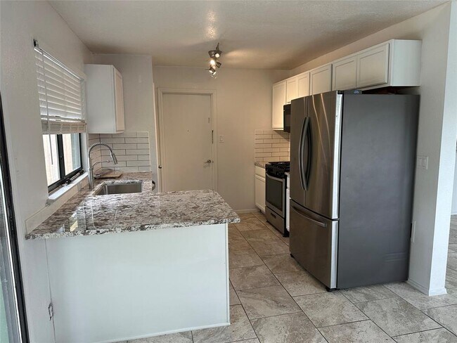 Foto del edificio - 1122 Greenbriar Ct