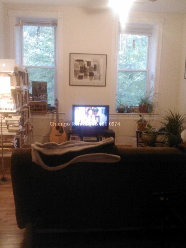 Primary Photo - 738 N Wolcott Ave