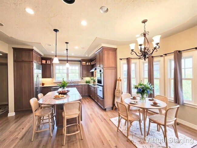 Foto del edificio - Elegant, spacious home in San Mateo