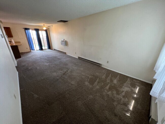 Foto del edificio - 1 Bedroom 1 Bath Townhouse in Great Neighborhood