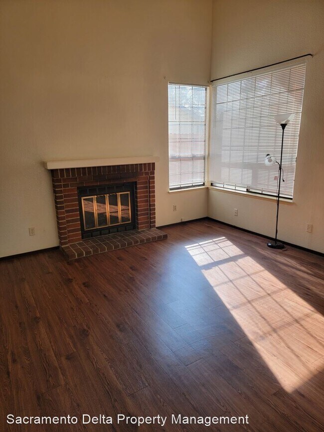 Foto del edificio - 3 br, 2.5 bath House - 3506 Bridgeford Dri...