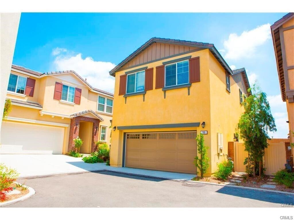 Foto del edificio - 780 Huron Dr