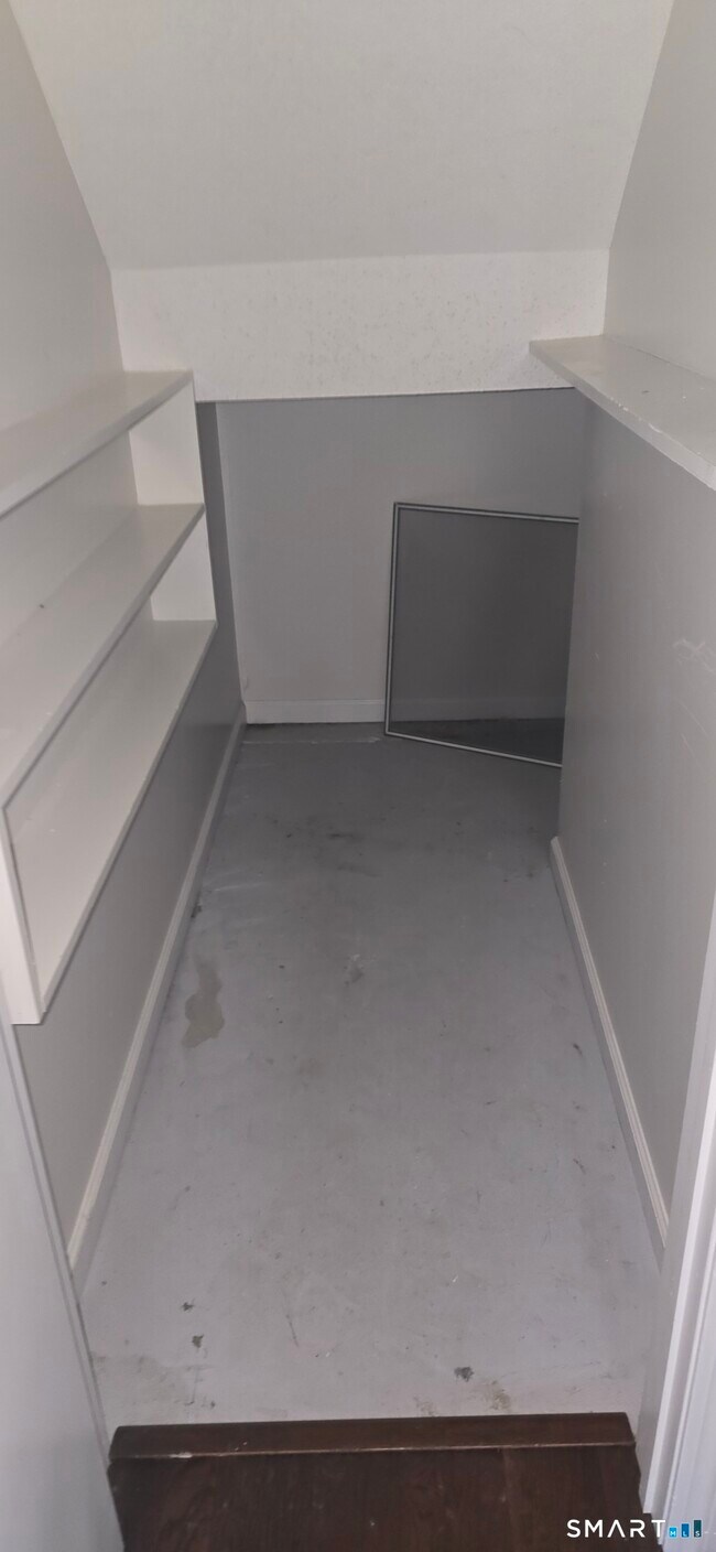 Foto del edificio - 925 Oronoke Rd