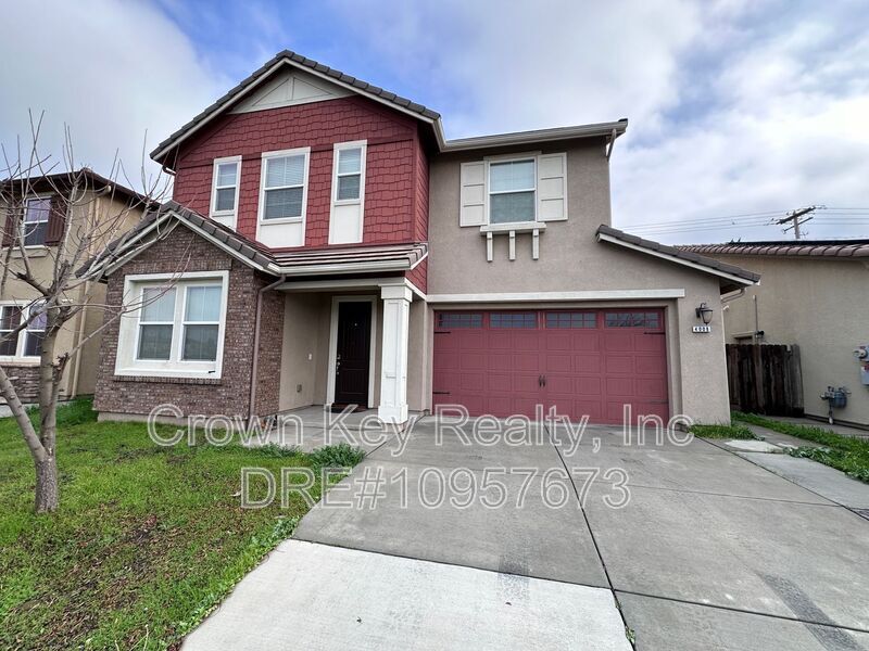 Foto principal - 4008 Rosalina Dr