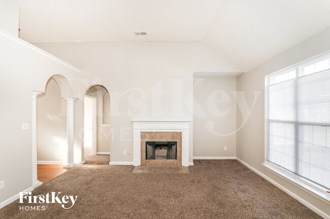 Foto del edificio - 4566 Tulip Bend Dr