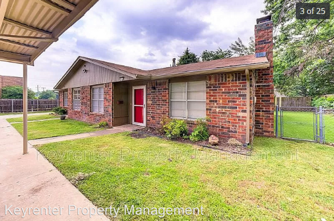 Building Photo - 2 br, 1.5 bath House - 3226 E 47th St