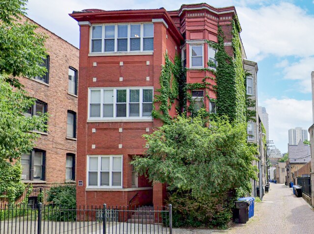 Primary Photo - 2525 N Orchard St