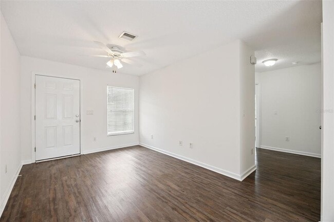 Building Photo - 1105 N Rockingham Ave