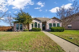 Building Photo - 2808 Pinnacle Dr
