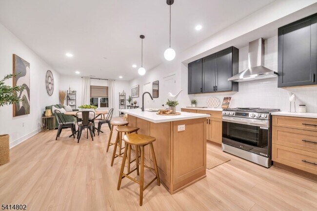 Foto del edificio - 308 Encampment Ct