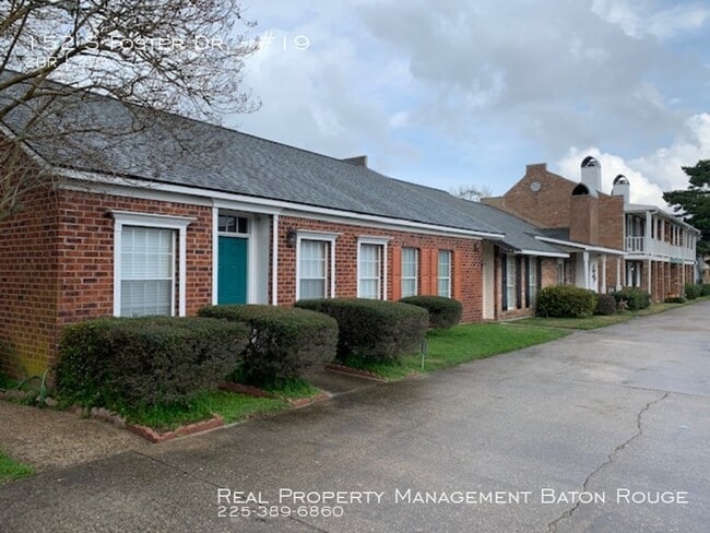 Building Photo - 152 S Foster Dr