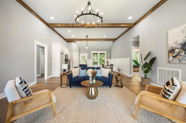 Building Photo - 269 Sentry Oaks