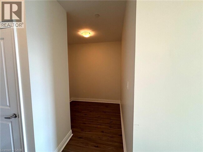 Photo du bâtiment - 125 Shoreview Pl