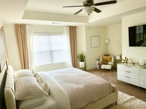 Building Photo - 5371 Radford Loop