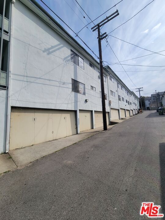 Foto del edificio - 3772 Lockland Dr
