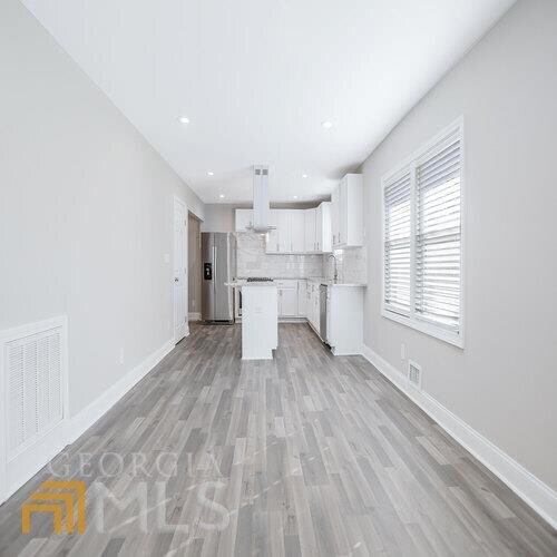 Foto del edificio - 1956 Capri Dr