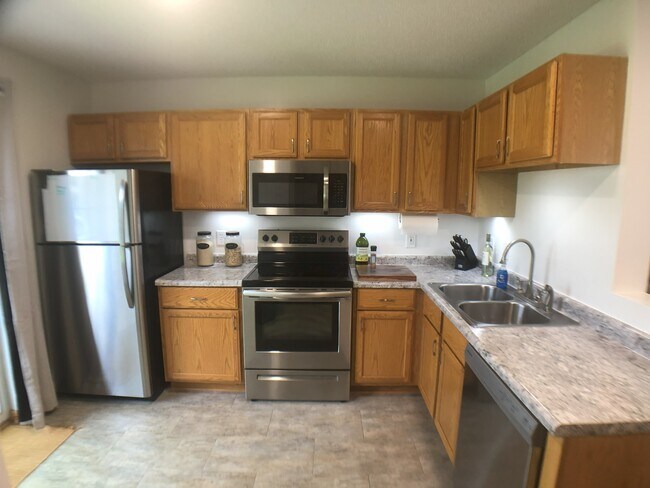 Foto del edificio - 1805 Southcross Dr W