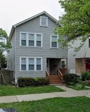 Building Photo - 5252 N Ludlam Ave