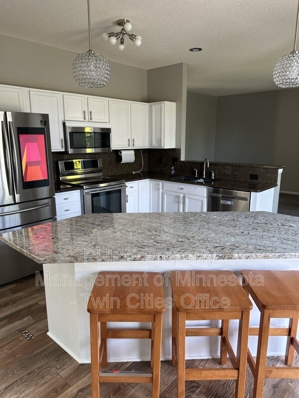 Building Photo - 11662 Arnold Palmer Dr