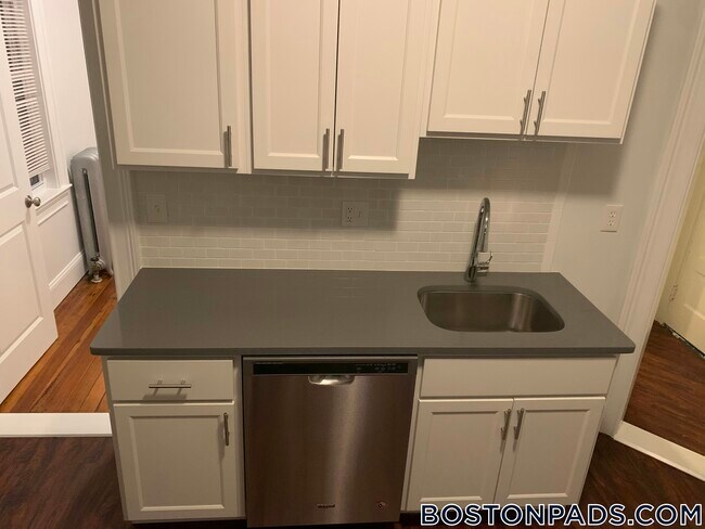 Foto del edificio - 122 Columbia St