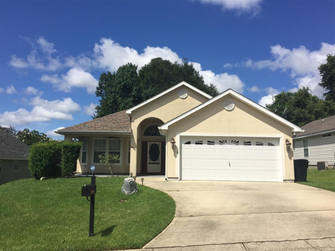 Foto principal - 3494 Lands End Ln
