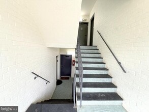 Building Photo - 4254 Buckman Rd