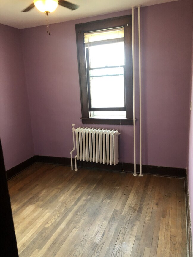 Foto del edificio - 2081 Garfield Ave