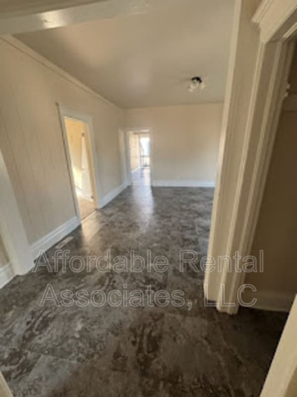 Foto del edificio - 1502 W Greenfield Ave