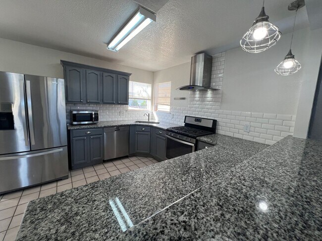 Building Photo - 11876 Vere Leasure Dr