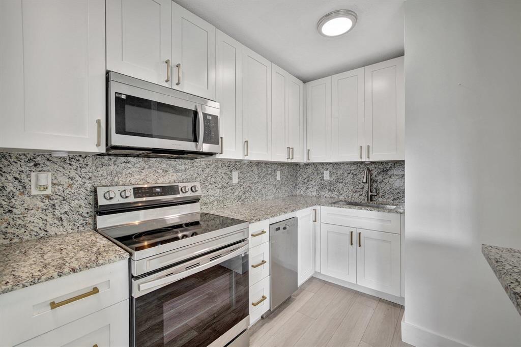 Foto principal - 515 SE 9th St