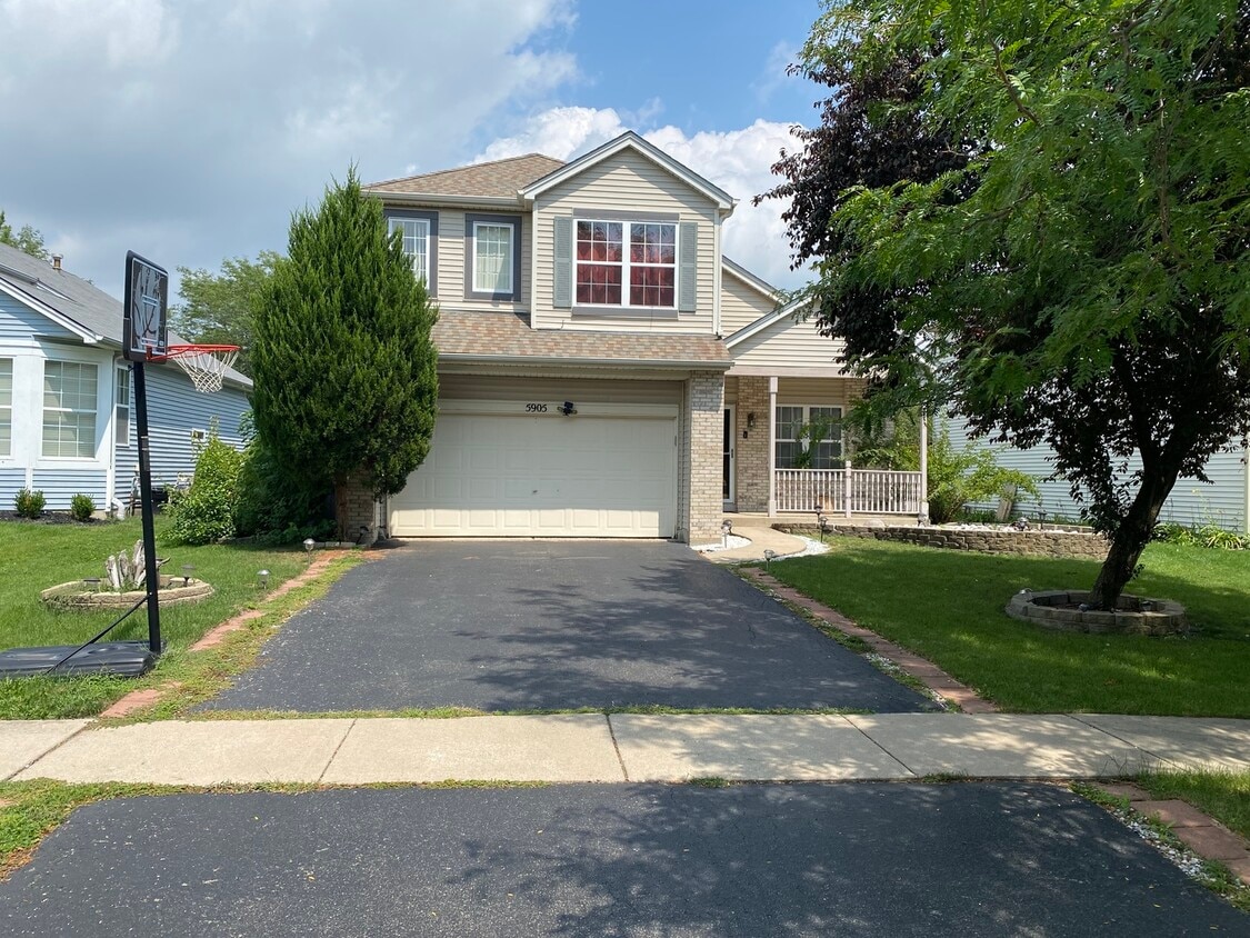 5905 Lake Pointe Dr, Plainfield, IL 60586 House Rental in Plainfield