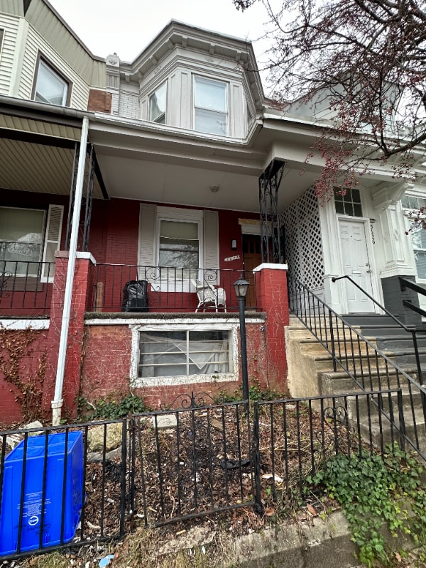 Building Photo - 5624 Carpenter St