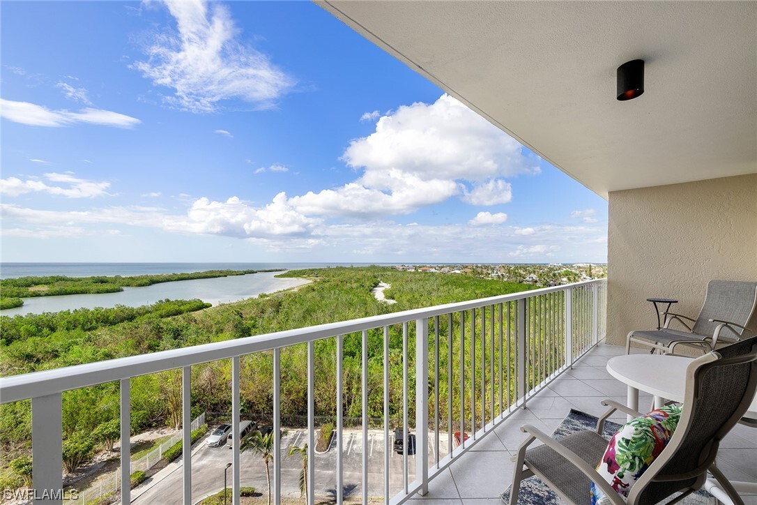 Foto principal - 440 Seaview Ct