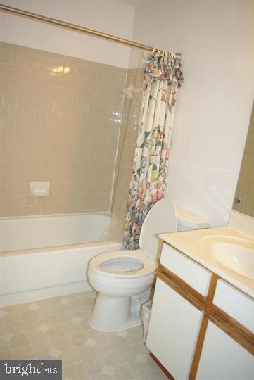 Building Photo - 20950 Timber Ridge Terrace