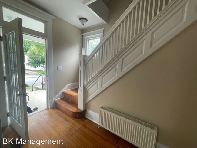 Building Photo - 3 br, 2 bath House - 461 Littleton Street