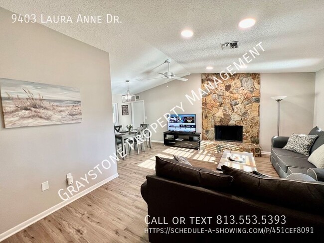 Building Photo - This charming Seminole home is a spacious ...