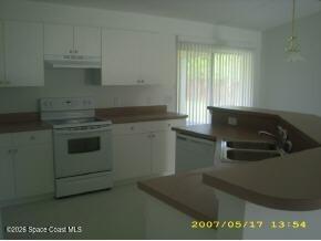 Building Photo - 1167 Windingdale St SE