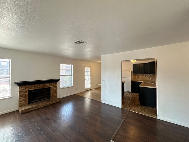 Building Photo - CASA MESA CONDO