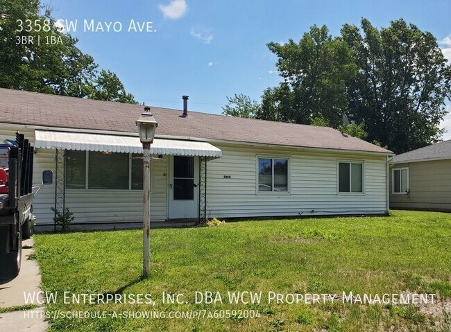 Building Photo - Nice, Big 3BR Rancher 24hr notice required...