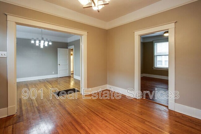 Foto del edificio - 1552 Forest Ave