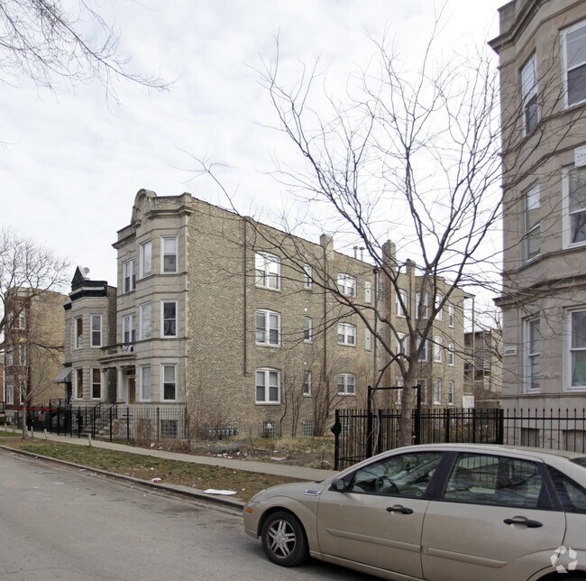 Building Photo - 1239 S Spaulding Ave