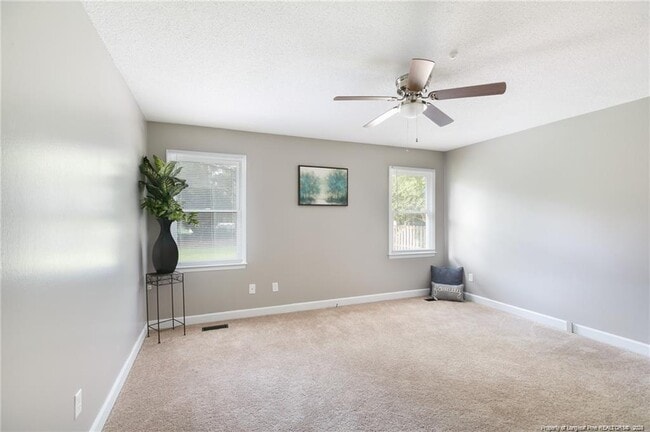 Foto del edificio - 5815 Rivercroft Rd