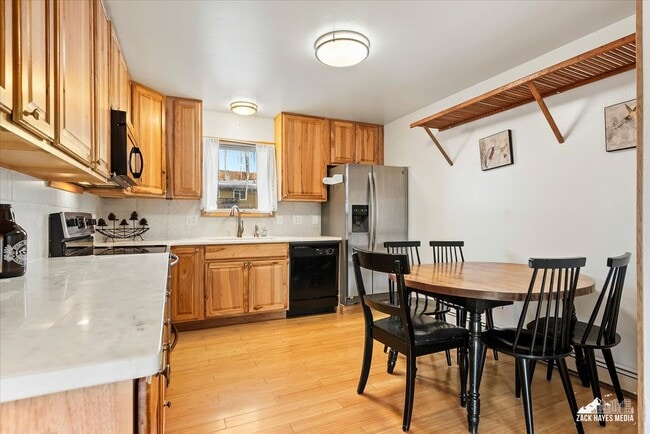 Building Photo - 19033 Whirlaway Rd