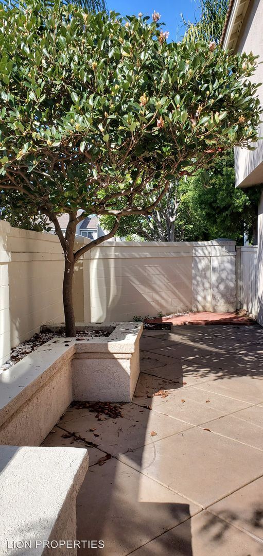 Foto del edificio - 3 br, 2.5 bath House - 8206 CONSTANTINE DR