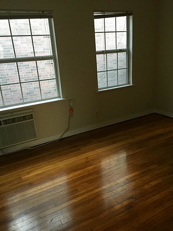 Foto del edificio - 2129 Kipling St