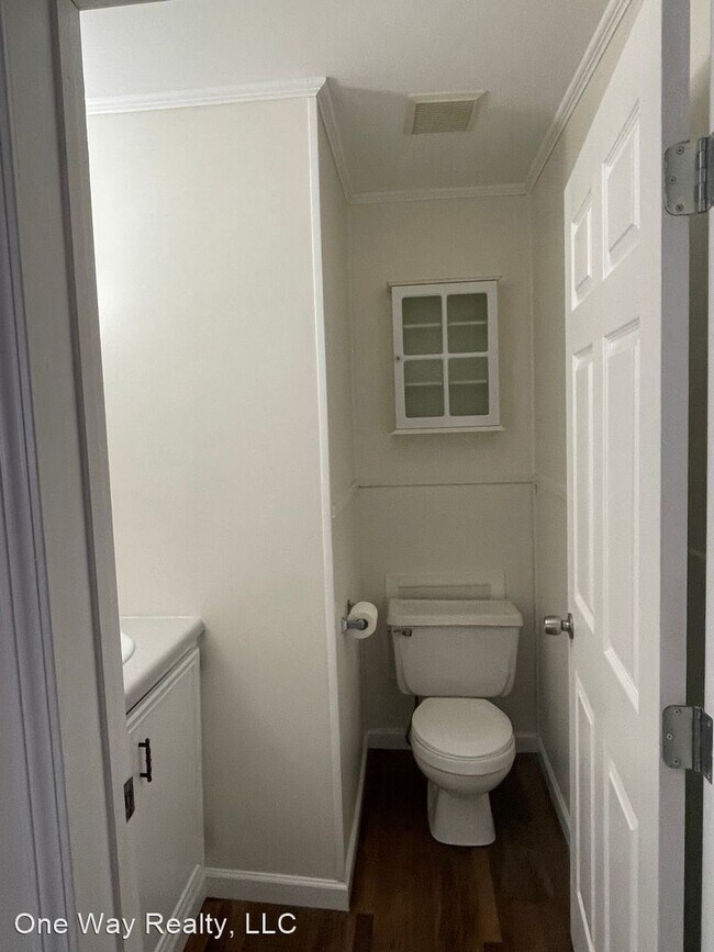 Foto del edificio - 3 br, 1.5 bath House - 823 Pryce Street