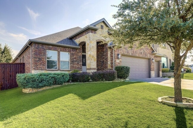 Building Photo - 106 Martingale Trail